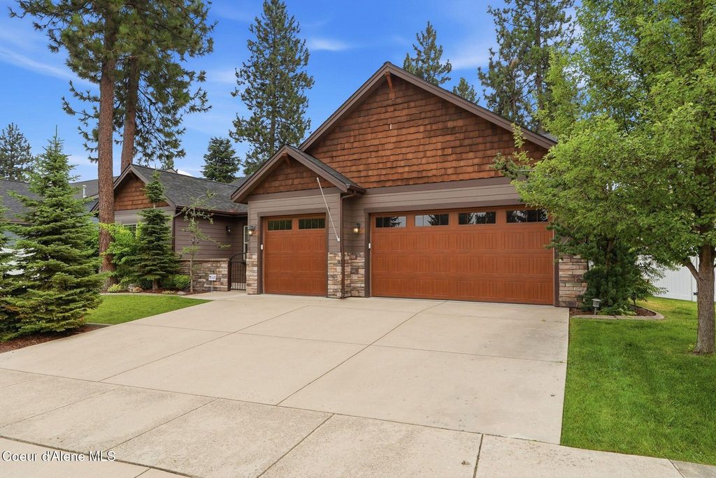 Photo of 1410 Ashmont WAY, Coeur dAlene, ID 83815 (MLS # 26-7533)