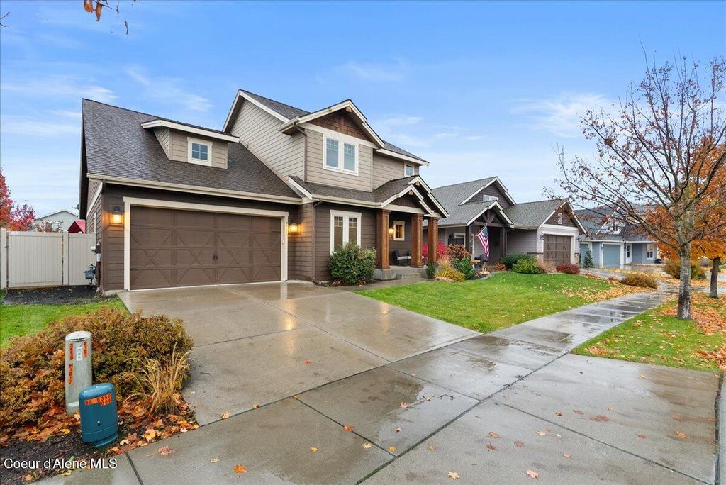 Photo of 2752 SORBONNE Dr, Coeur dAlene, ID 83815 (MLS # 25-10861)