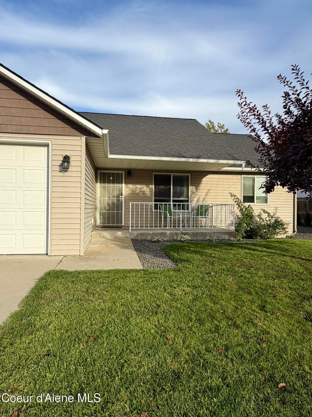 Photo of 600 Elm Rd, Post Falls, ID 83854 (MLS # 26-7439)