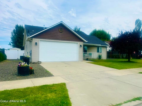 Homes For Sale - 600 Elm Rd<br/> Post Falls, ID 83854