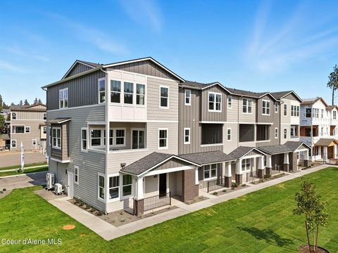 Photo of 3222 Grandmill Ln #101, Coeur dAlene, ID 83814 (MLS # 25-10395)