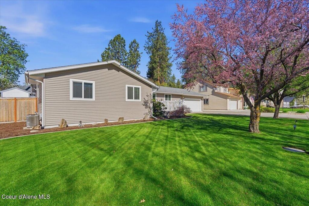 Photo of 416 Timber Ln, Post Falls, ID 83854 (MLS # 26-3614)