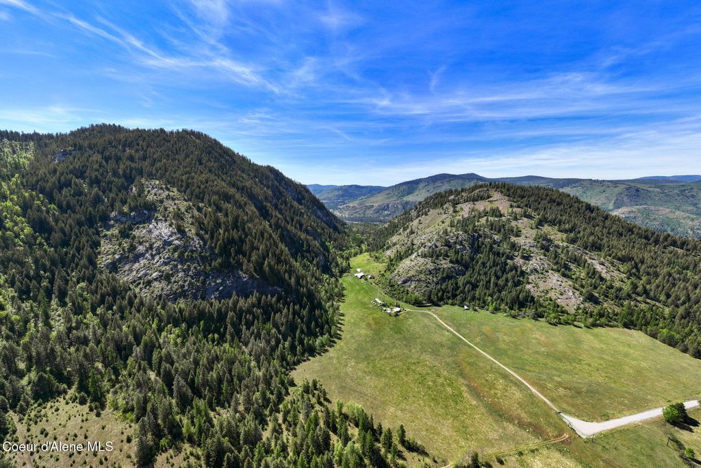 Photo of 4345 Wilcox Rd, Northport, WA 99157 (MLS # 25-4966)