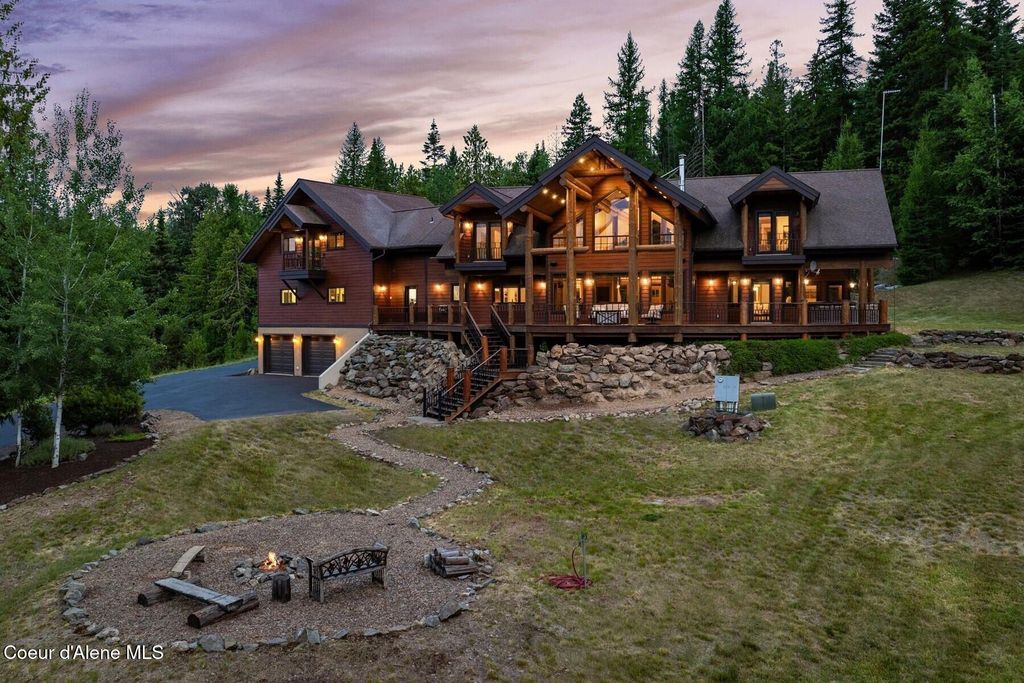 Photo of 968 Hidden Valley Valley, Sandpoint, ID 83864 (MLS # 25-6575)