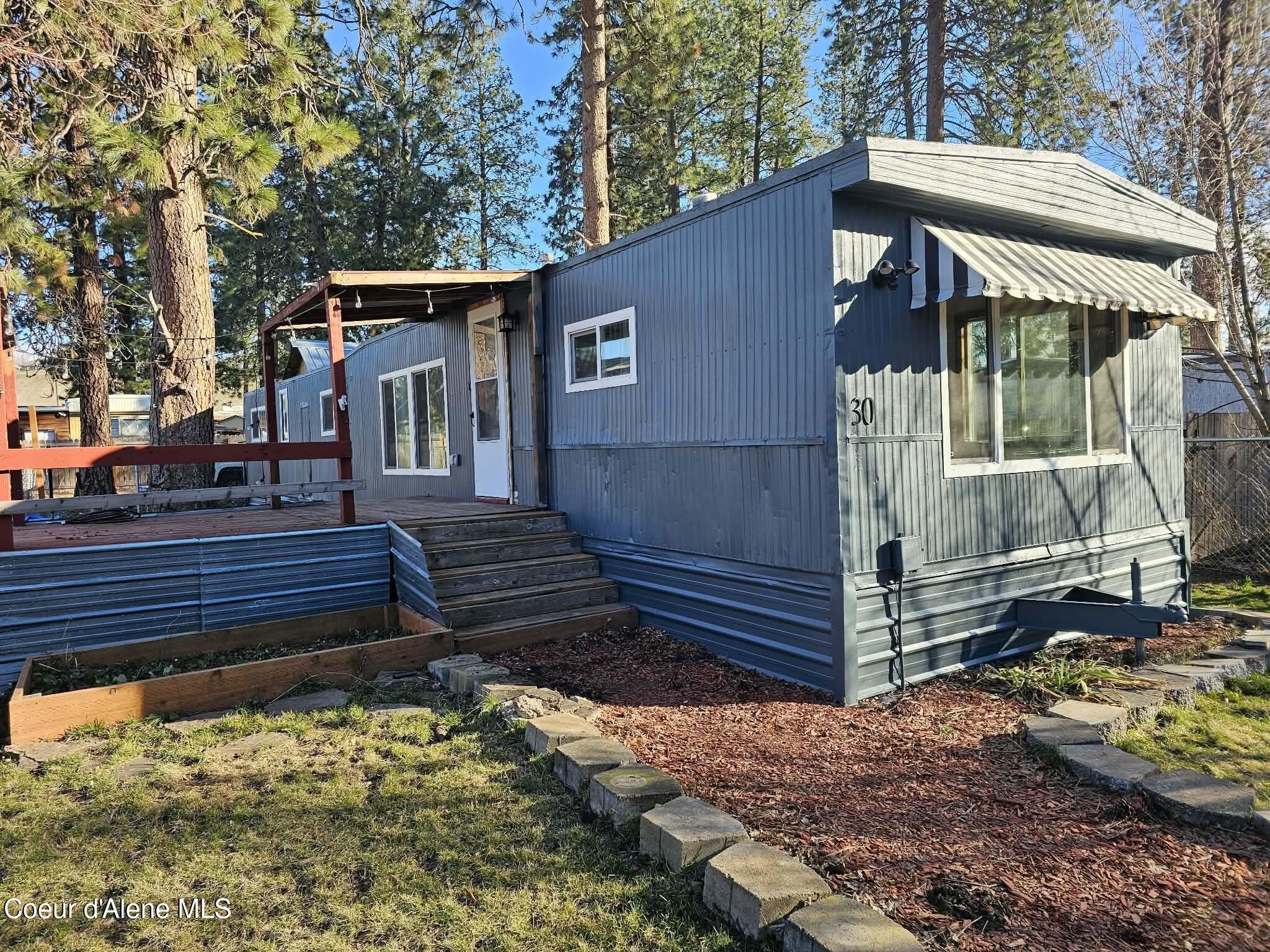 4301 Maplewood 30