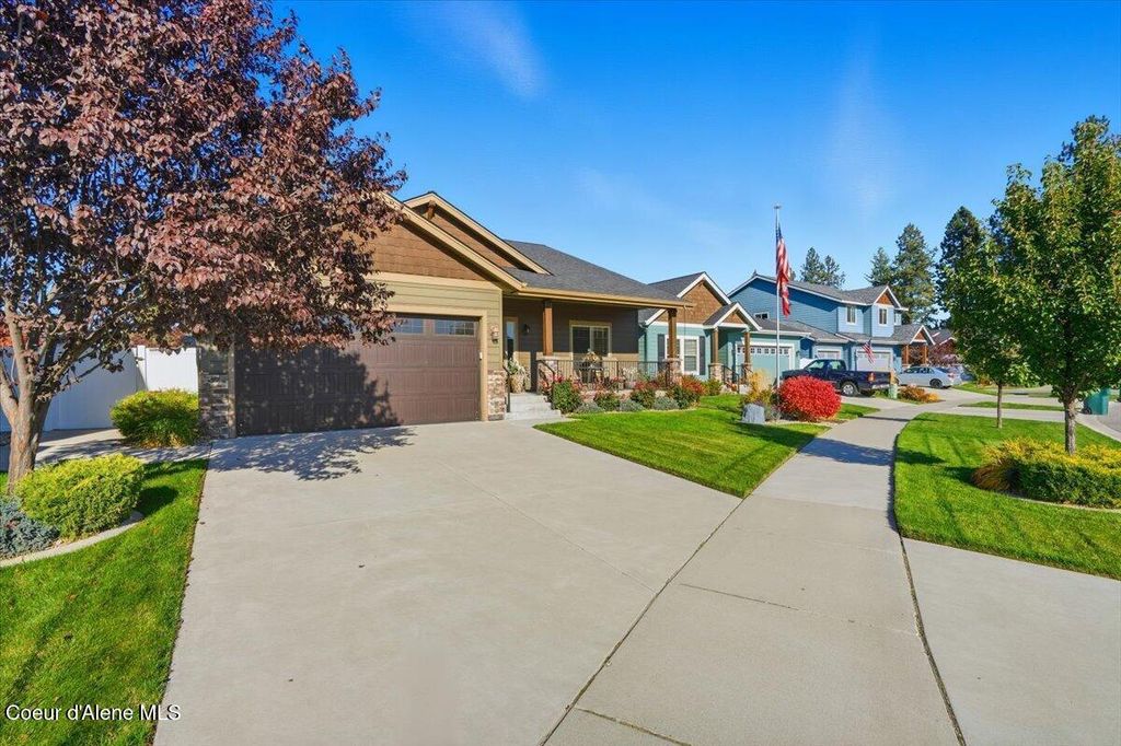 Photo of 6767 Gavin Loop Loop, Coeur dAlene, ID 83815 (MLS # 25-11267)