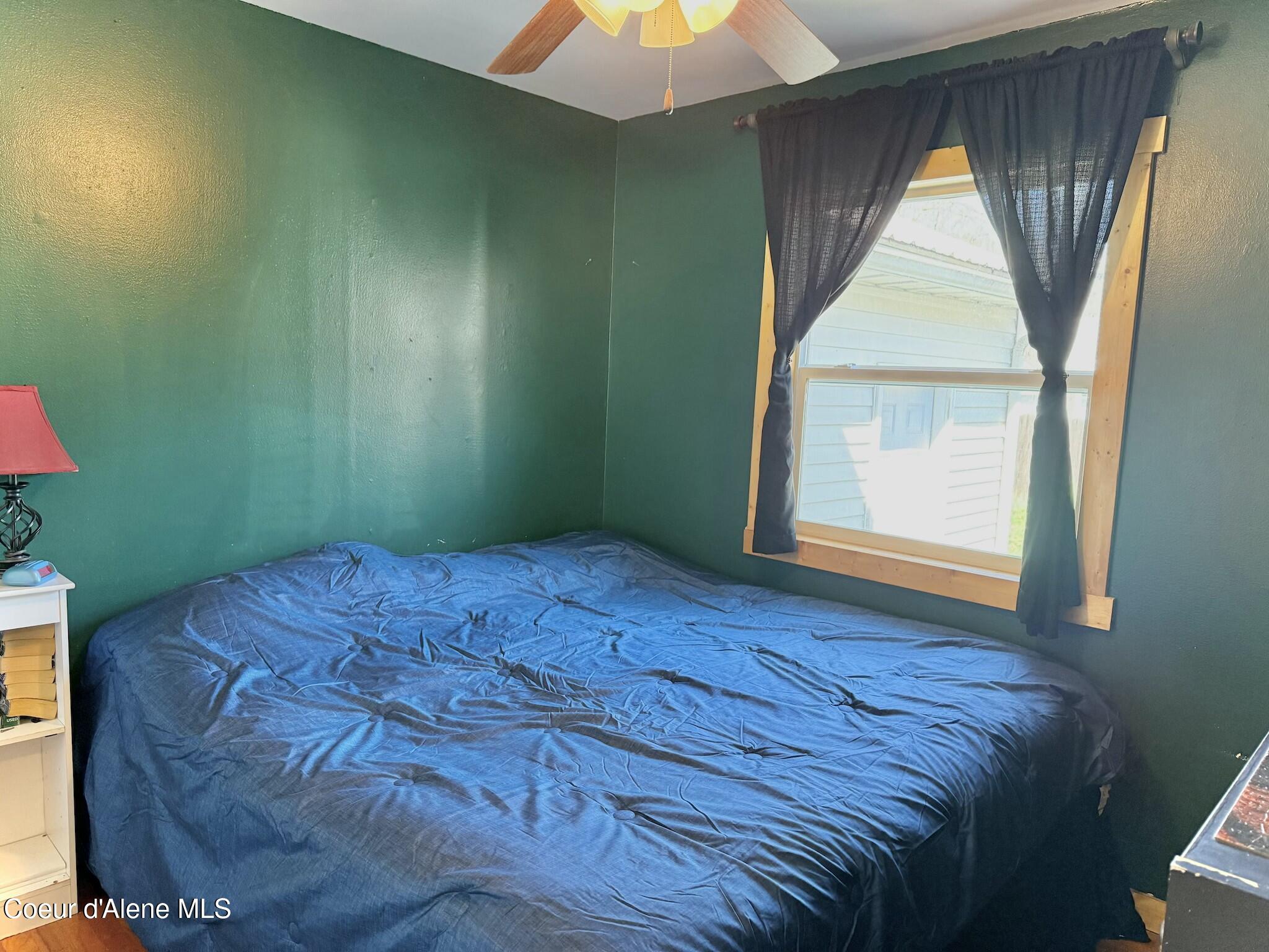 420 E Larch Ave, Osburn, Alaska image 8