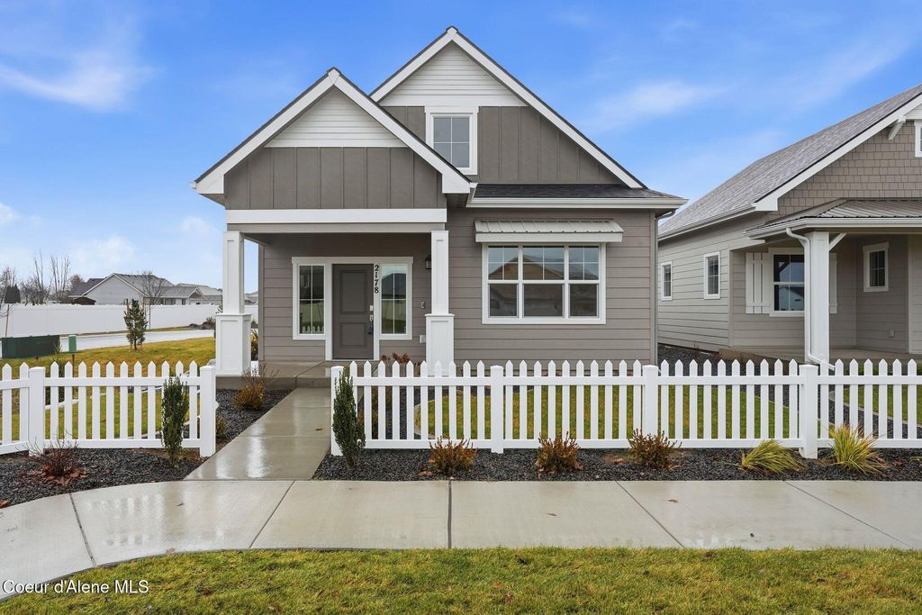 Photo of 2178 CHOLET Ln, Coeur dAlene, ID 83815 (MLS # 25-11491)