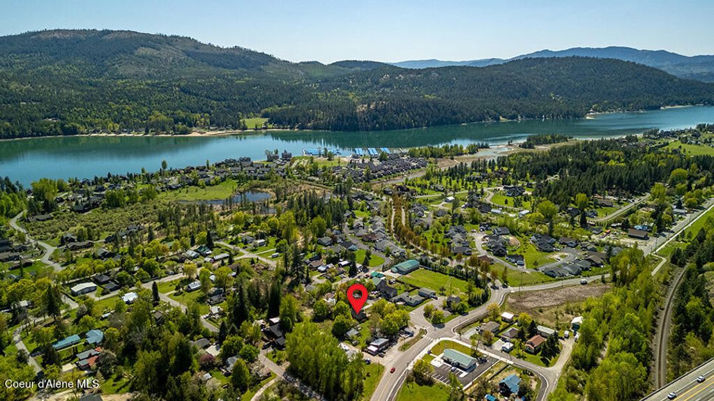 Photo of 211 4th st St, Dover, ID 83825 (MLS # 26-212)