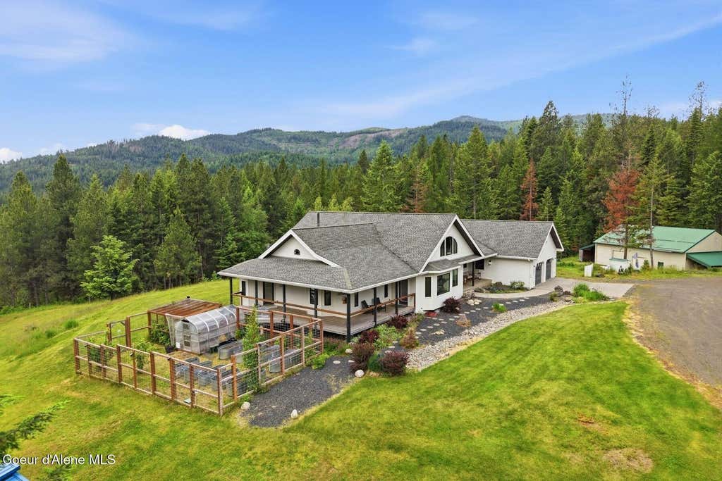 Photo of 10988 Thompson RD, Coeur dAlene, ID 83814 (MLS # 26-6035)