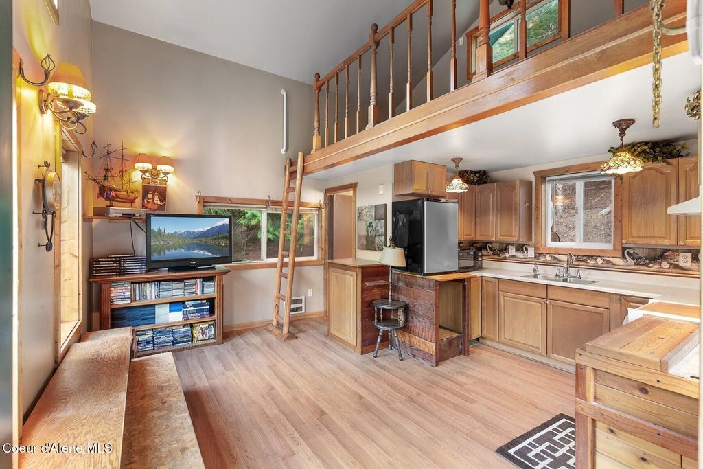 Photo of 6284 Talache Rd, Sagle, ID 83860 (MLS # 26-2970)