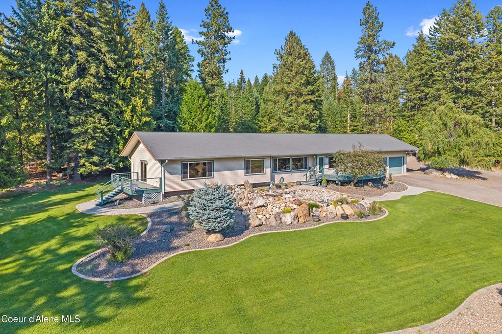 Photo of 1702 Eastside Rd, Priest River, ID 83856 (MLS # 25-9269)