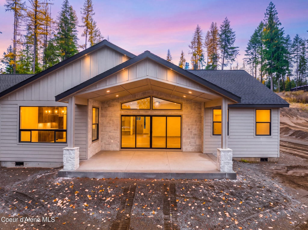 Photo of 238 Willow Bay Rd, Priest River, ID 83856 (MLS # 26-10650)