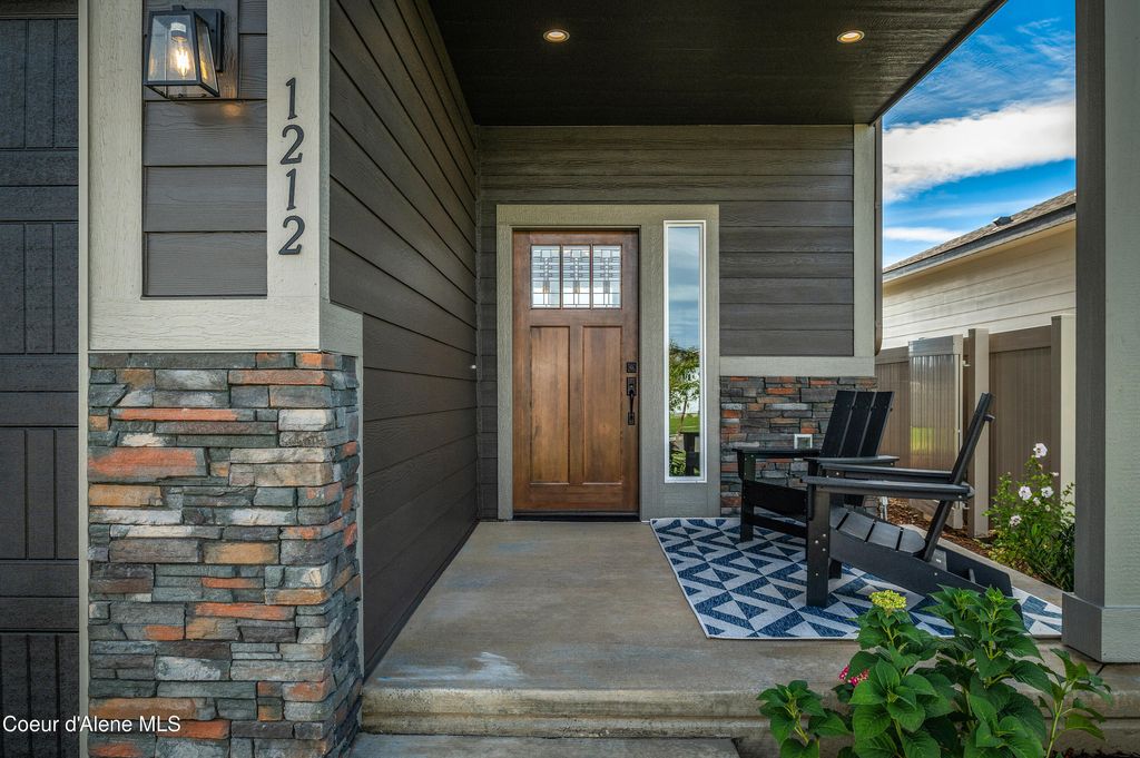 Photo of 8904 CALIFORNIA, Rathdrum, ID 83858 (MLS # 26-1115)