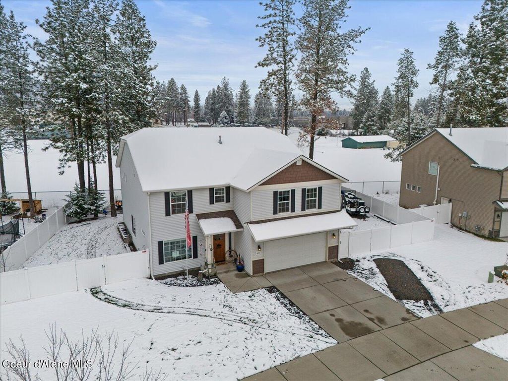 Photo of 6891 CHRISTINE St, Rathdrum, ID 83858 (MLS # 25-11359)