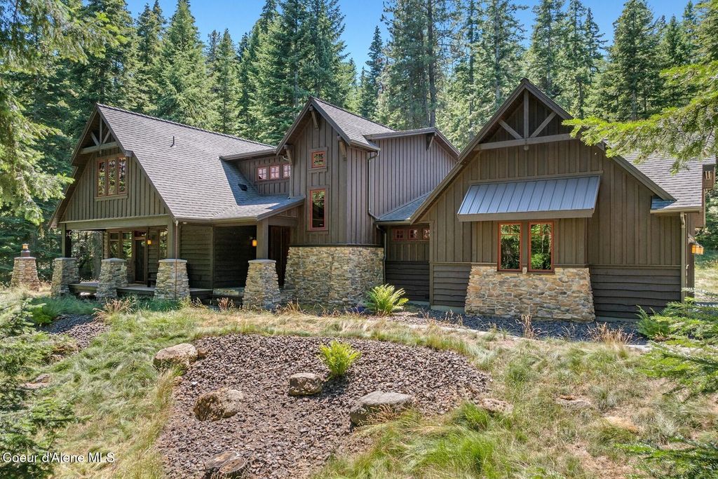 Photo of 4456 Eagles Mere Rd, Harrison, ID 83833 (MLS # 25-10018)