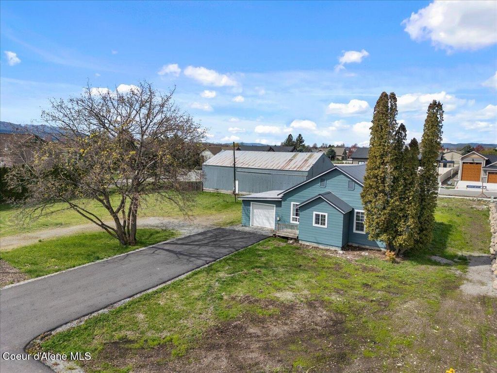Photo of 3721 Chase Rd, Post Falls, ID 83854 (MLS # 26-3549)