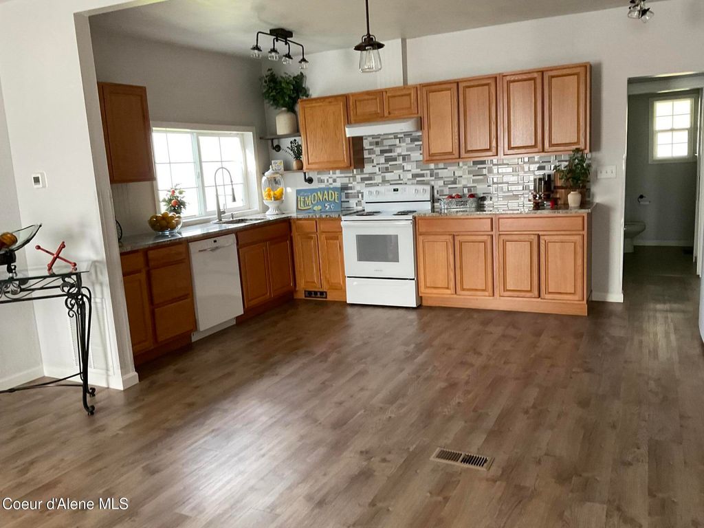 Photo of 3721 Chase Rd, Post Falls, ID 83854 (MLS # 26-3549)