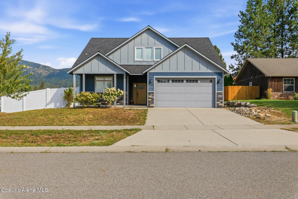 Photo of 7785 Meadow Lark Ln, Rathdrum, ID 83858 (MLS # 26-9350)