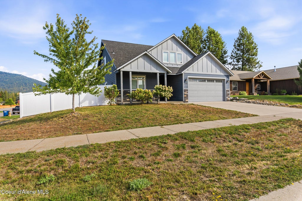 Photo of 7785 Meadow Lark Ln, Rathdrum, ID 83858 (MLS # 26-9350)