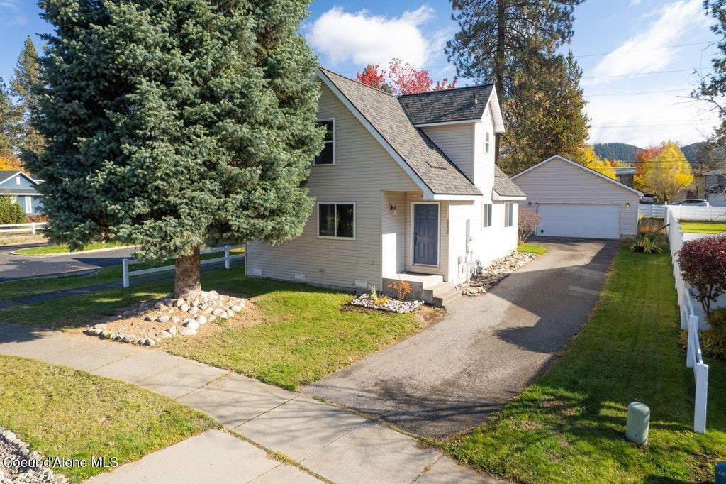 Photo of 1151 Elderberry CIR, Coeur dAlene, ID 83815 (MLS # 26-10483)