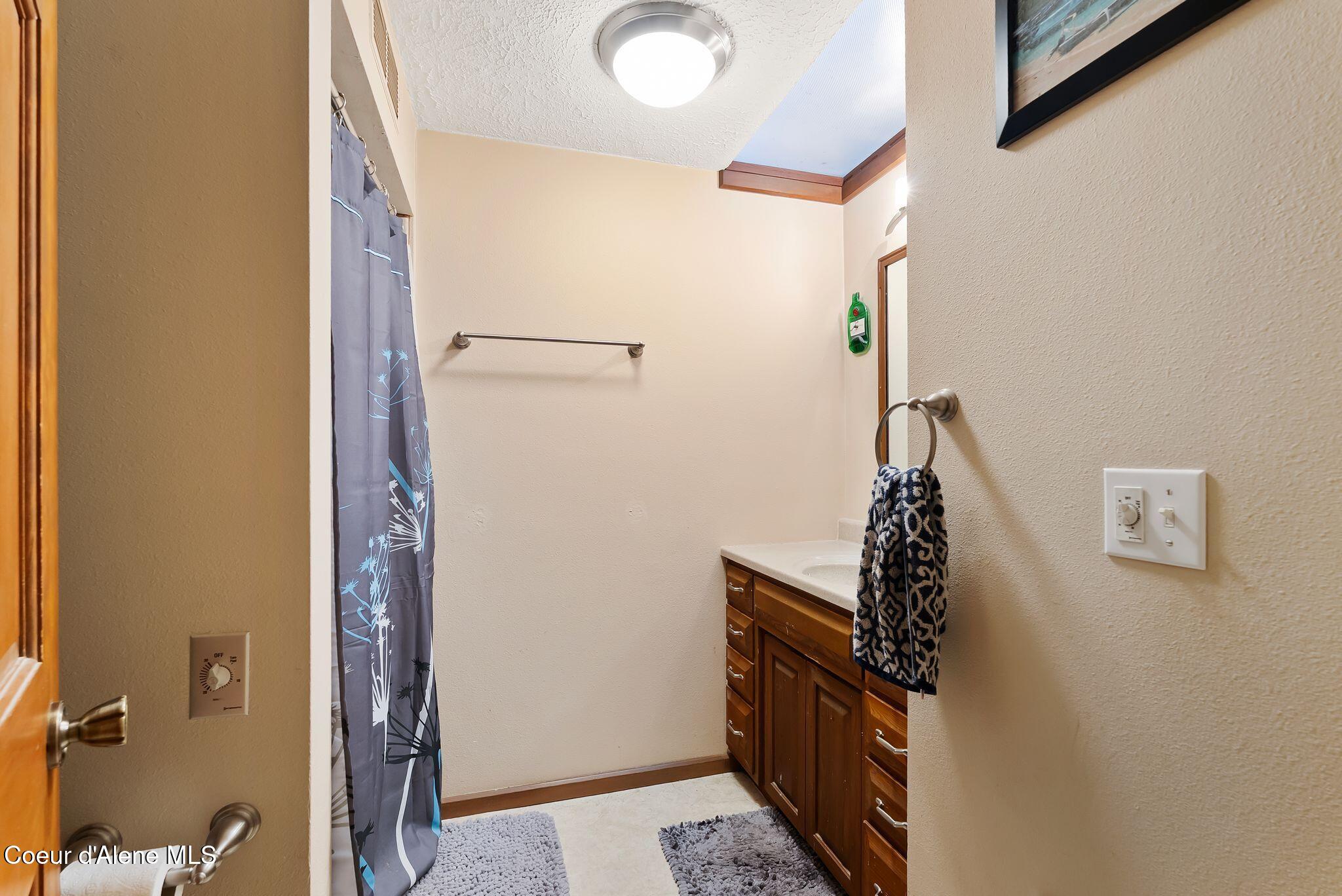 272 S Hidden Springs Rd, Sandpoint, Alaska image 34