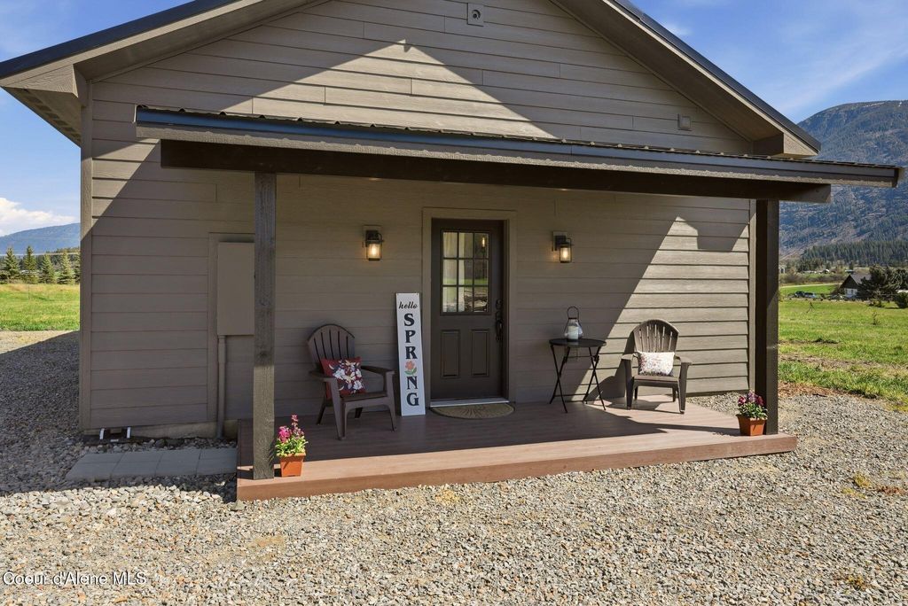 Photo of 1770 Porthill Loop, Bonners Ferry, ID 83805 (MLS # 26-3855)