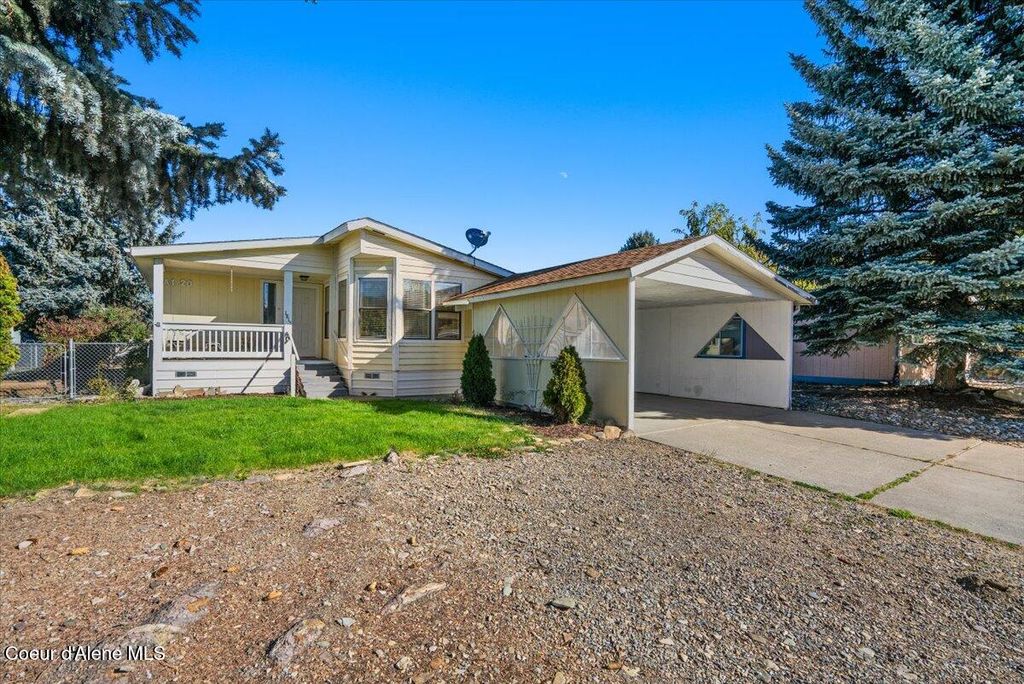Photo of 1815 DARTMOUTH Cir, Coeur dAlene, ID 83815 (MLS # 25-10054)