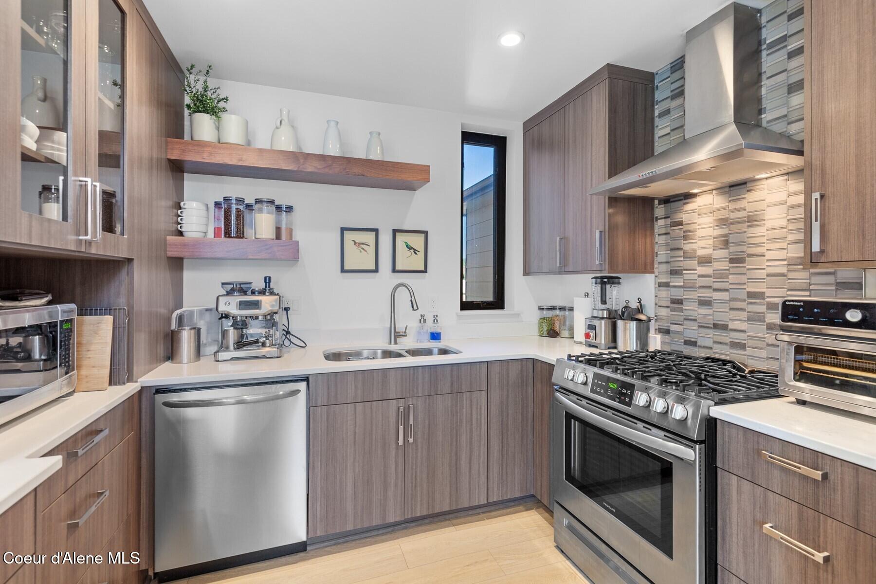 4720 W Kona Dr, Coeur d'Alene, Idaho image 9