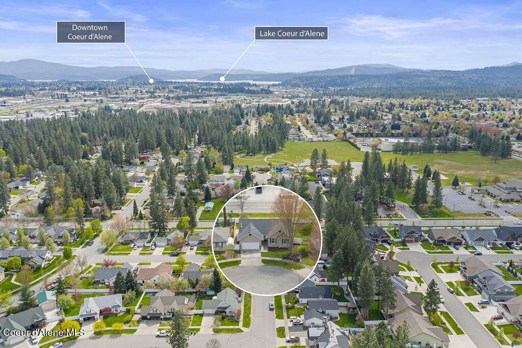 Photo of 1276 Sycamore Ave, Coeur dAlene, ID 83815 (MLS # 26-4203)