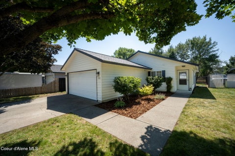 Homes For Sale - 920 Kyler Ave<br/> Hayden, ID 83835