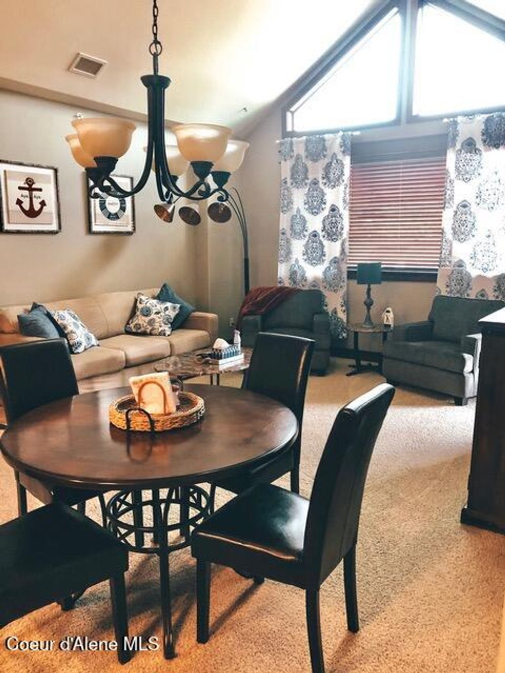 Photo of 2051 Main Street Street #302, Coeur dAlene, ID 83814 (MLS # 25-10992)