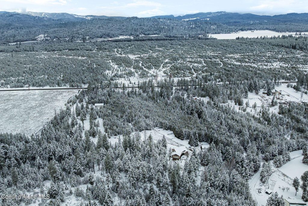 Photo of 162 Cedar View Estates Estates, Blanchard, ID 83804 (MLS # 25-11356)