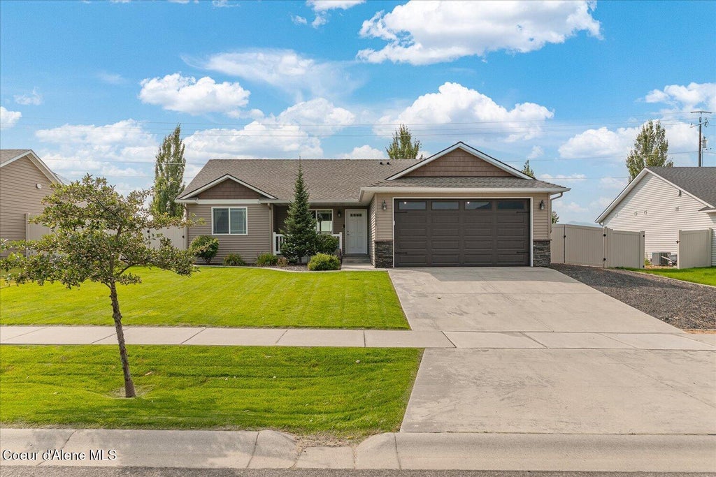 Photo of 6588 Rambo St, Rathdrum, ID 83858 (MLS # 26-9090)