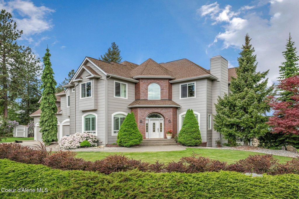 Photo of 2326 SUMMIT, Coeur dAlene, ID 83815 (MLS # 25-5056)