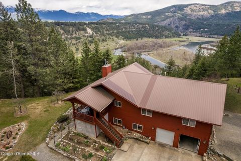 Photo of 935 French Point Point, Bonners Ferry, ID 83805 (MLS # 25-3864)