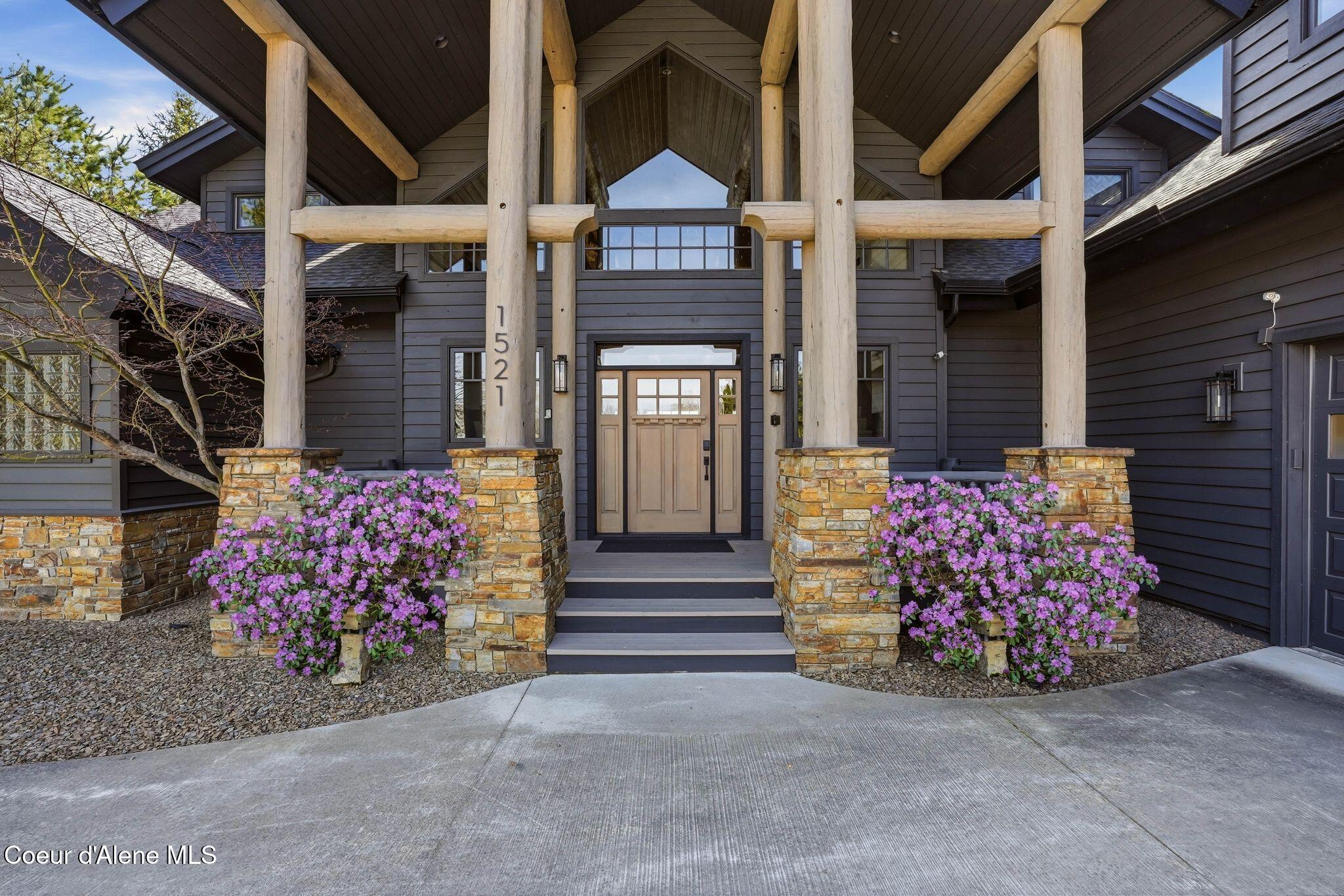 1521 Northshore