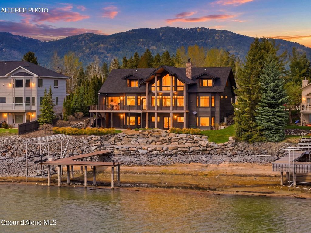 Photo of 1521 Northshore DR, Sandpoint, ID 83864 (MLS # 26-4390)