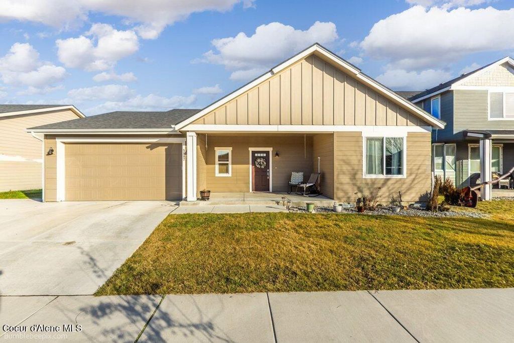 Photo of 5887 Gumwood Cir, Post Falls, ID 83854 (MLS # 26-1609)
