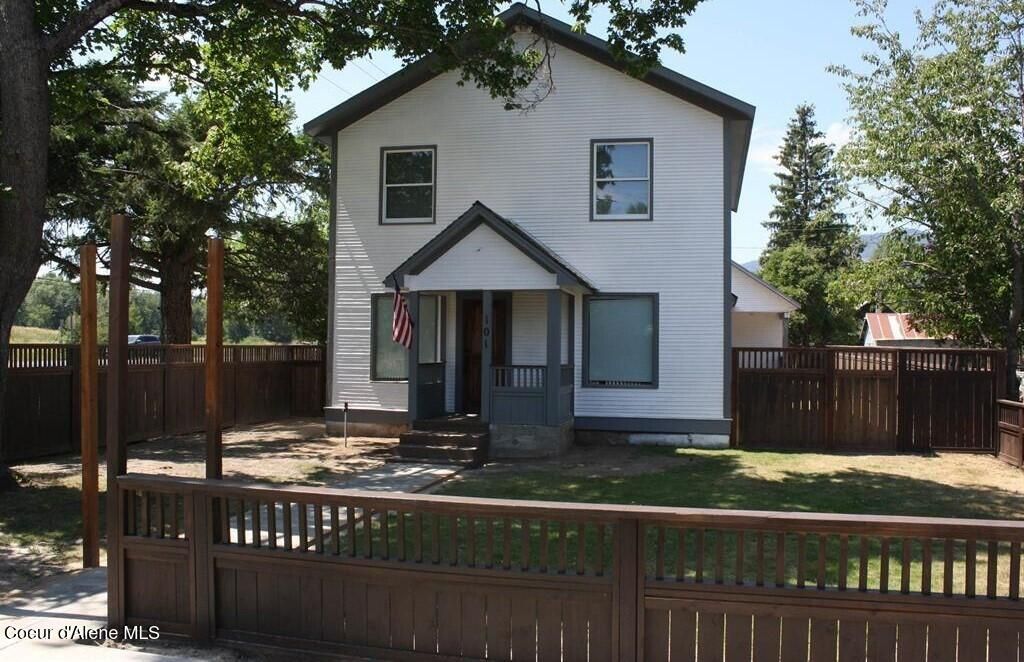 Photo of 101 Sprague St, Kootenai, ID 83840 (MLS # 26-4202)