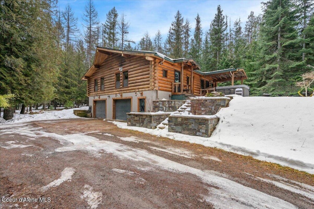 Photo of 382 Fry Creek Creek, Sagle, ID 83860 (MLS # 26-9761)