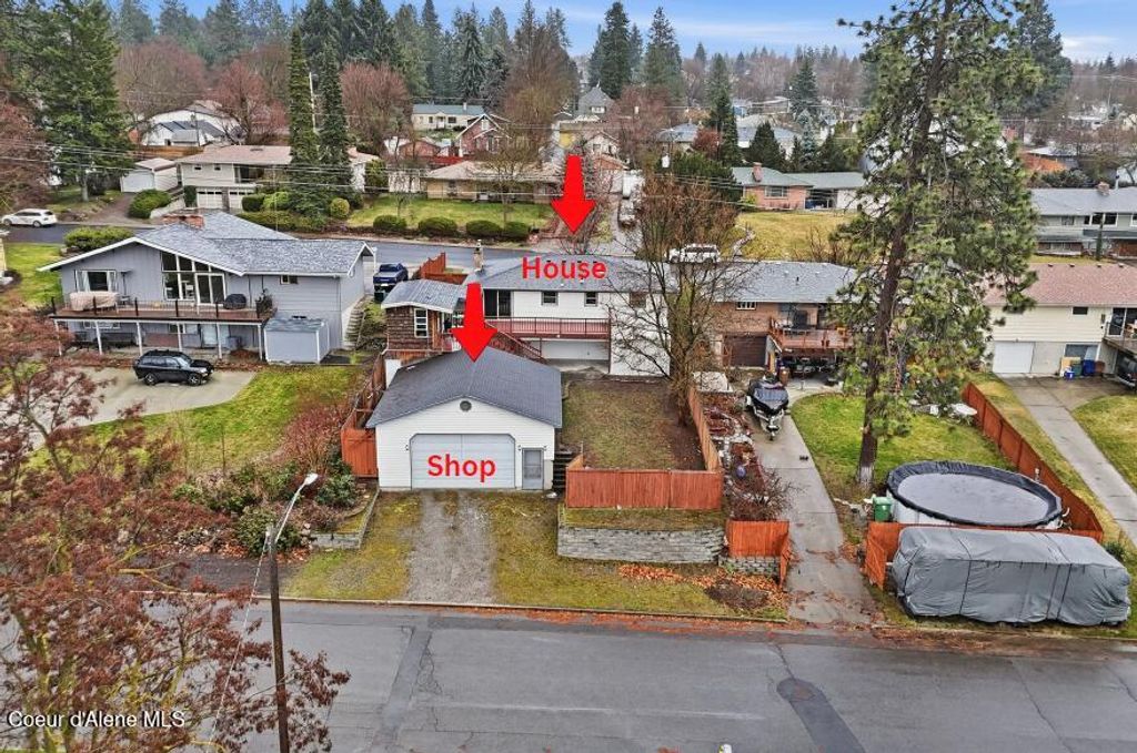 Photo of 3703 18th Ave, Spokane, WA 99223 (MLS # 26-2600)