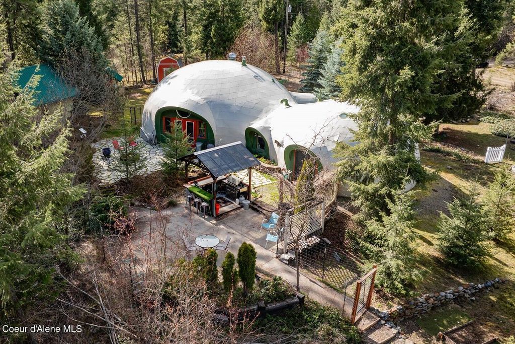 Photo of 123 Mountain View View, Clark Fork, ID 83811 (MLS # 26-3052)