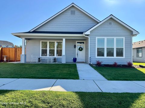 Photo of 484 Paintbrush Ave, Hayden, ID 83835 (MLS # 25-10754)