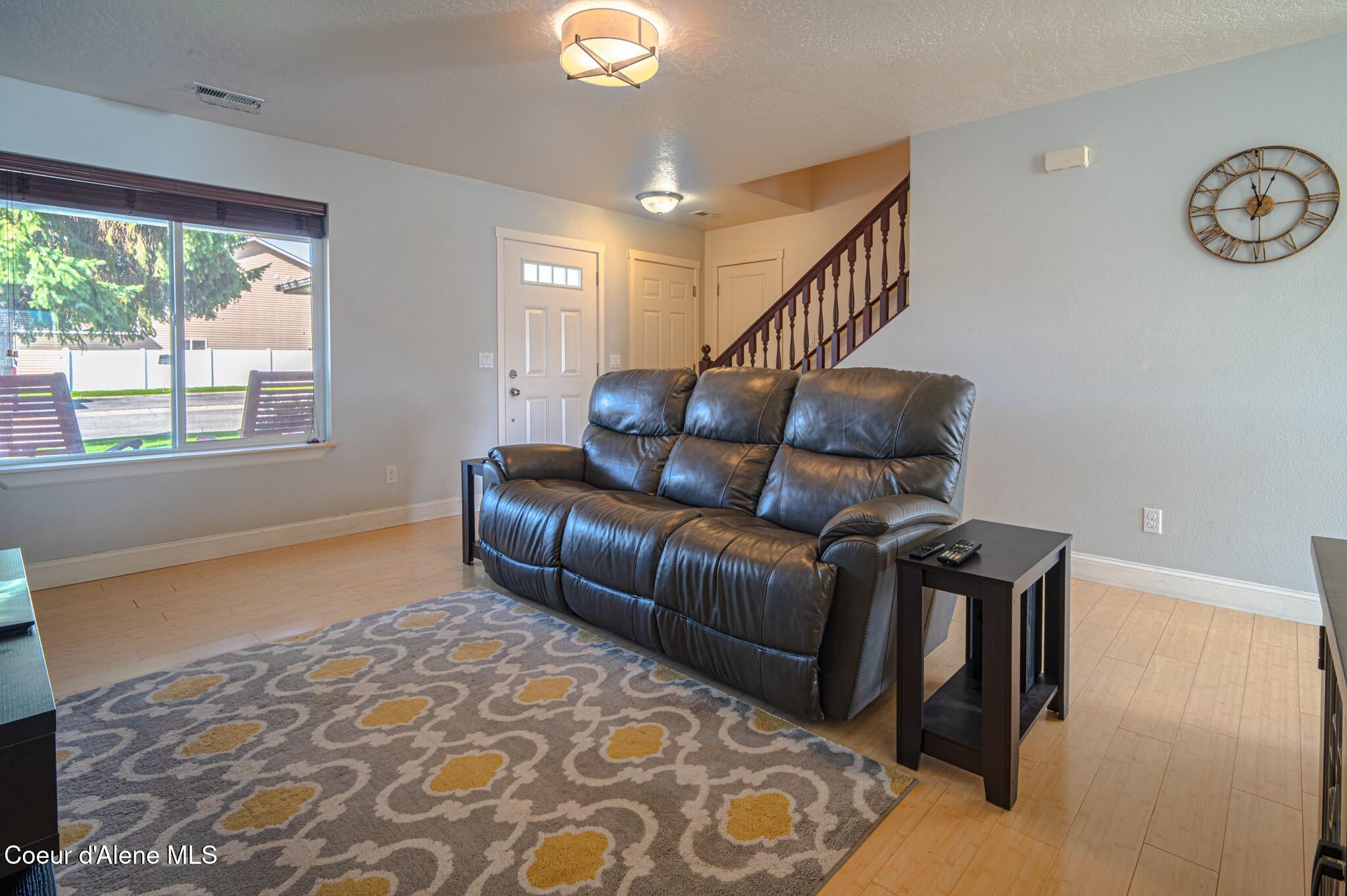 3664 Arlington