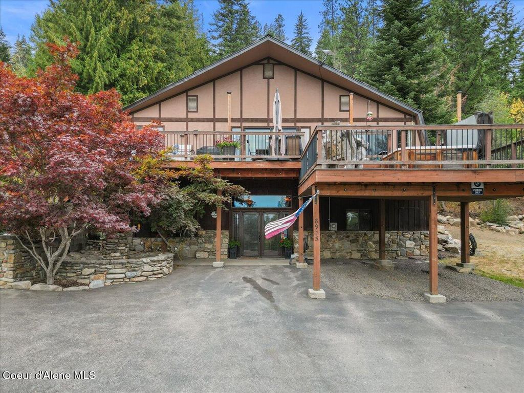 Photo of 8973 BARRETT Dr, Rathdrum, ID 83858 (MLS # 25-8939)