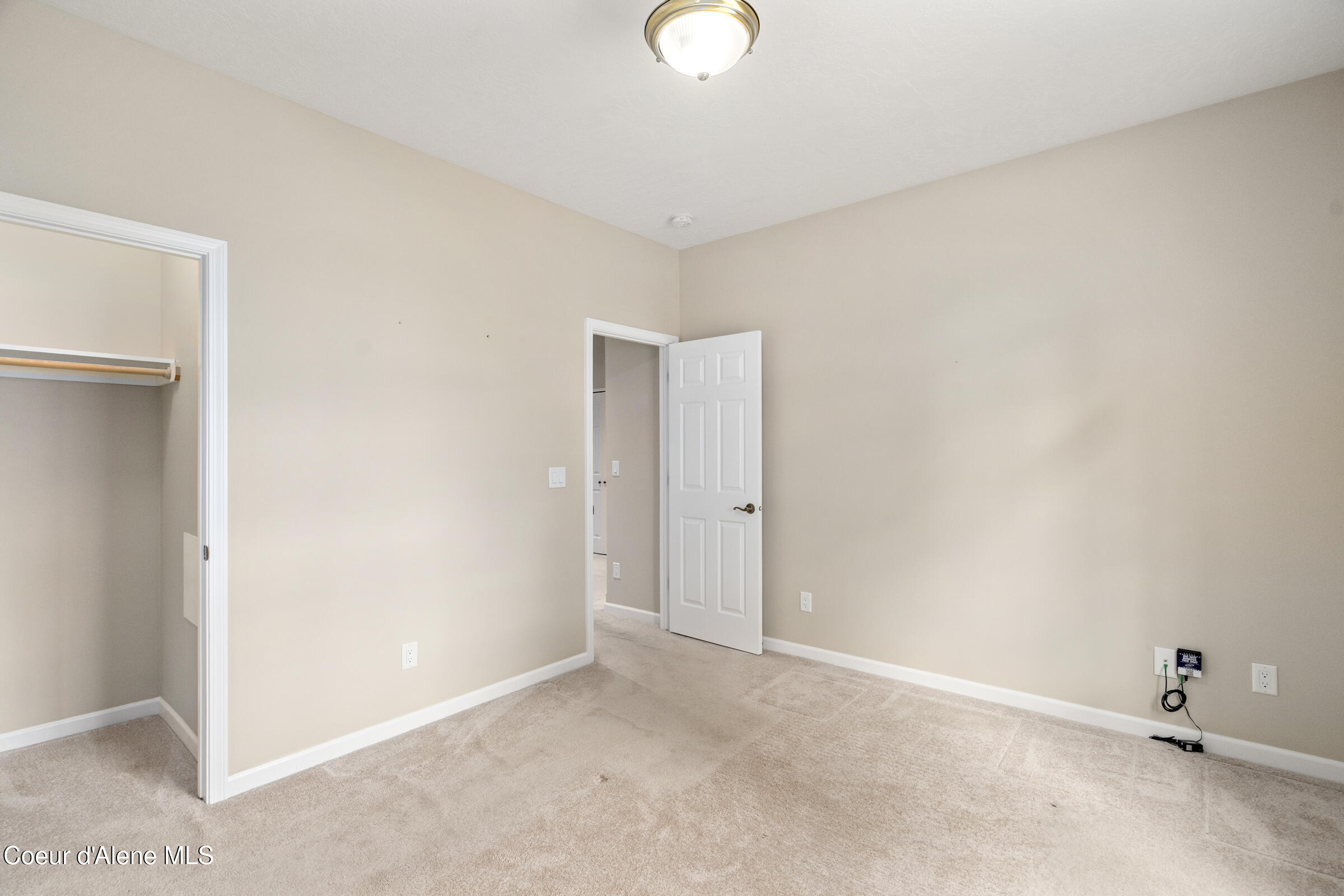 3253 W Magistrate Loop, Hayden, Alaska image 6