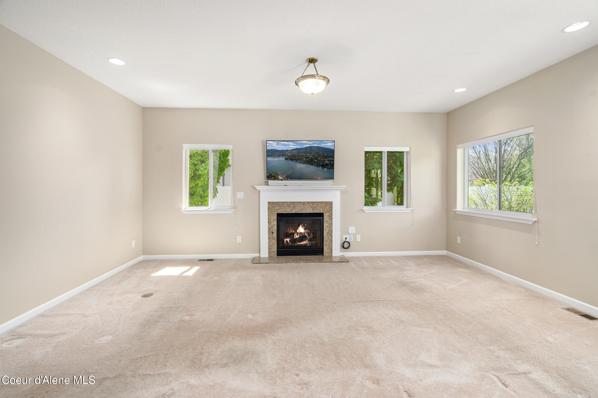 3253 W Magistrate Loop, Hayden, Alaska image 10