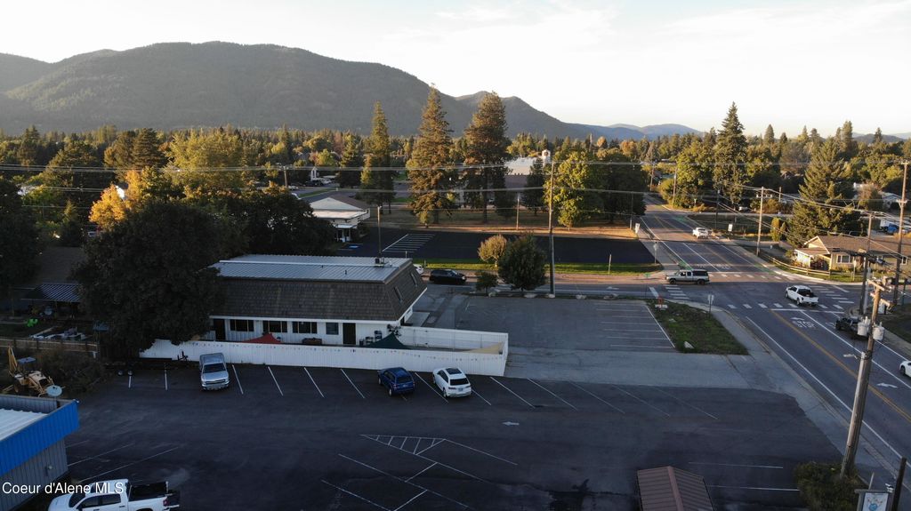 Photo of 102 Division, Sandpoint, ID 83864 (MLS # 25-9811)