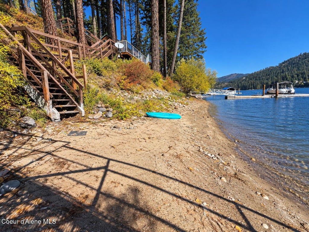 Photo of 14992 SHENANDOAH DR, Hayden, ID 83835 (MLS # 26-10407)